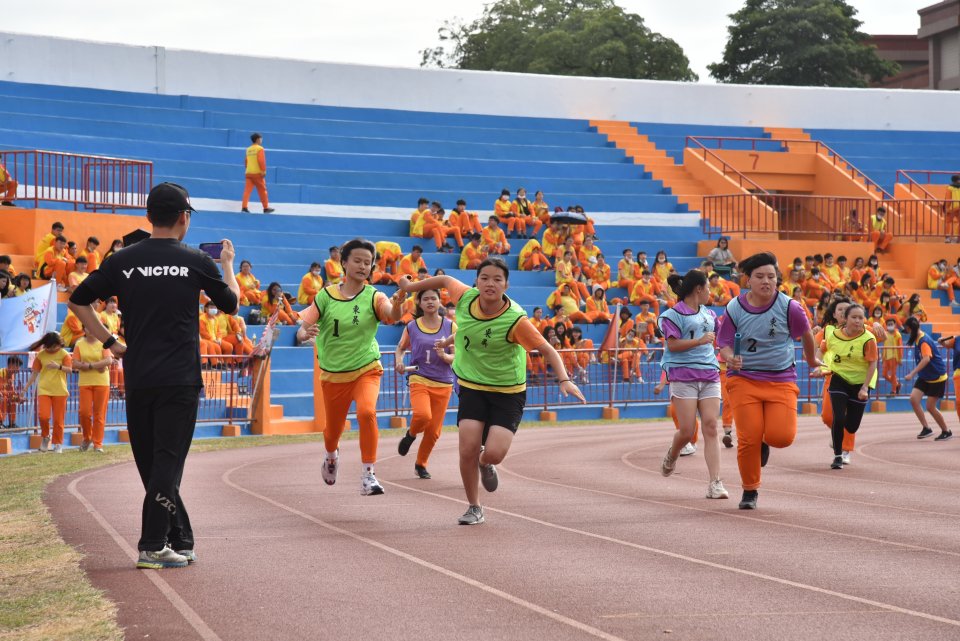 DW20201203_1027