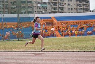 DW20201203_1028