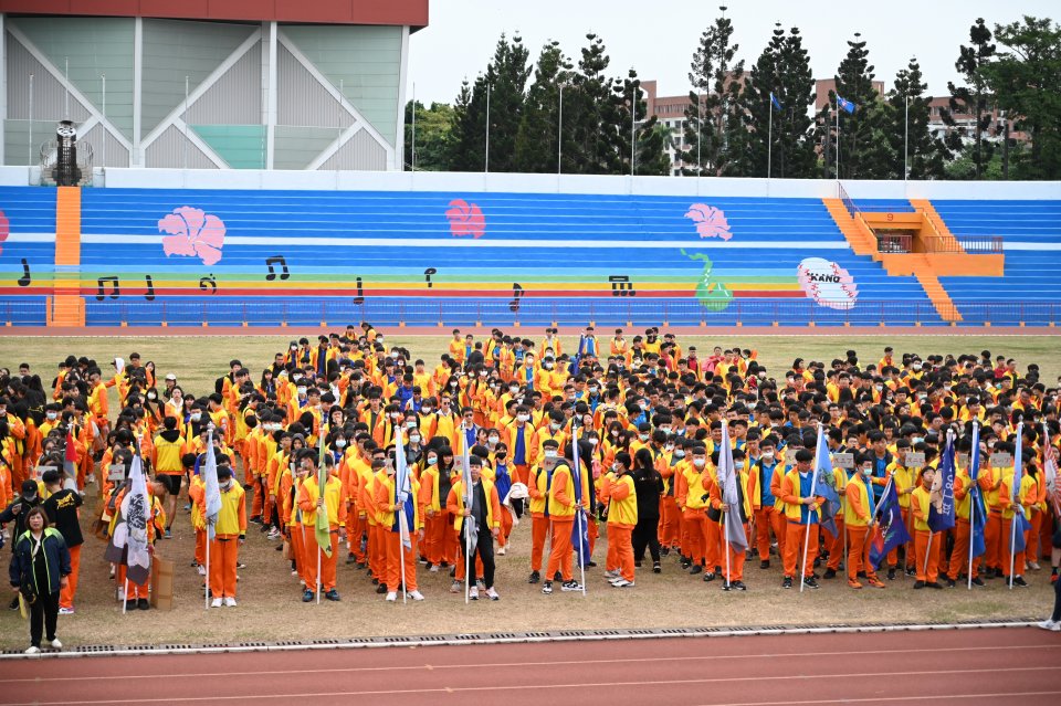 DW20201203_1118