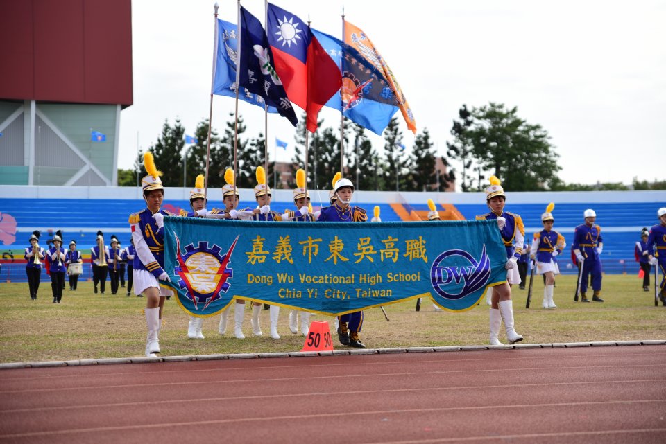 DW20201203_1123