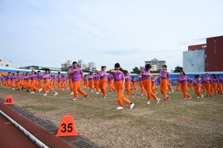 DW20201203_1242