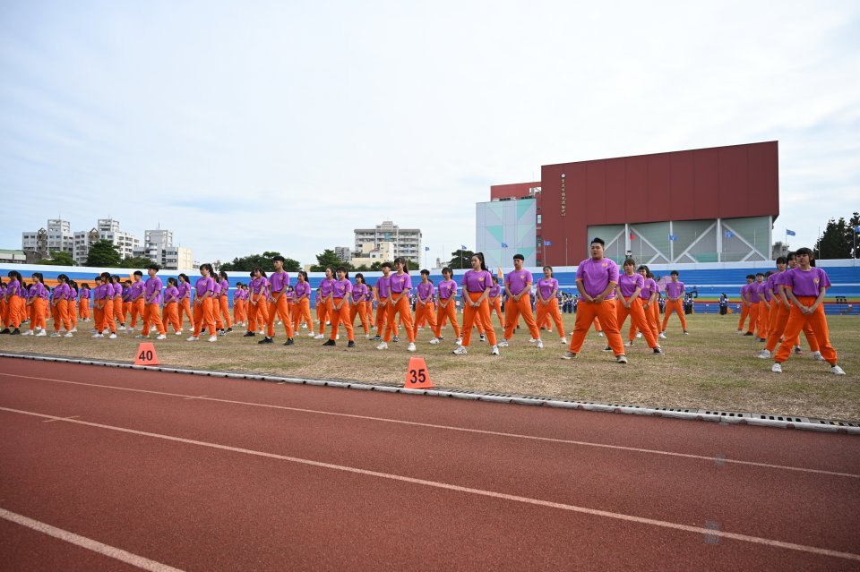 DW20201203_1250
