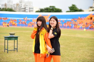 DW20201203_1300