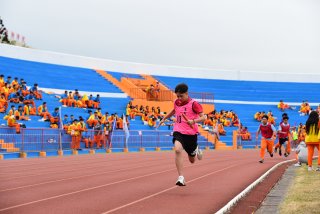 DW20201203_1323
