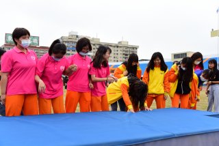 DW20201203_1341