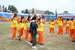 DW20201203_1353