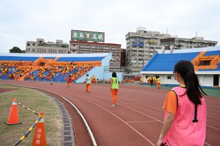 DW20201203_1356