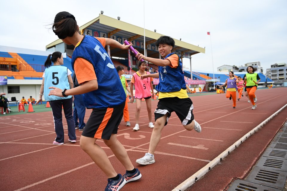 DW20201203_1360