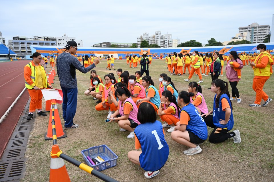 DW20201203_1368
