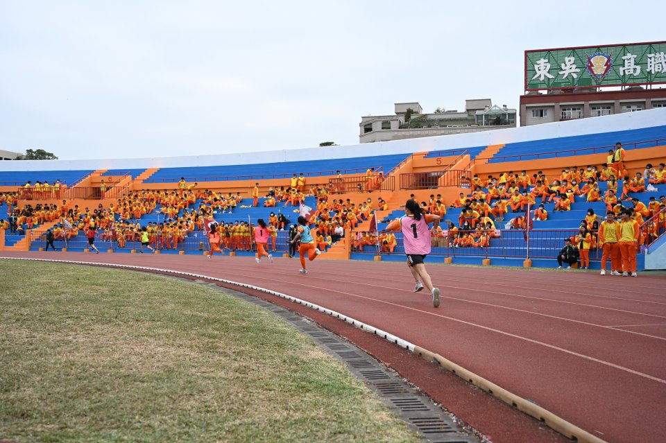DW20201203_1371
