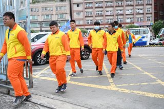 DW20201203_1405