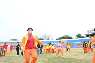 DW20201203_1430
