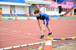 DW20201203_1456