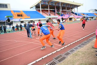 DW20201203_1458