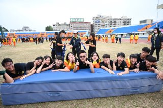 DW20201203_1504