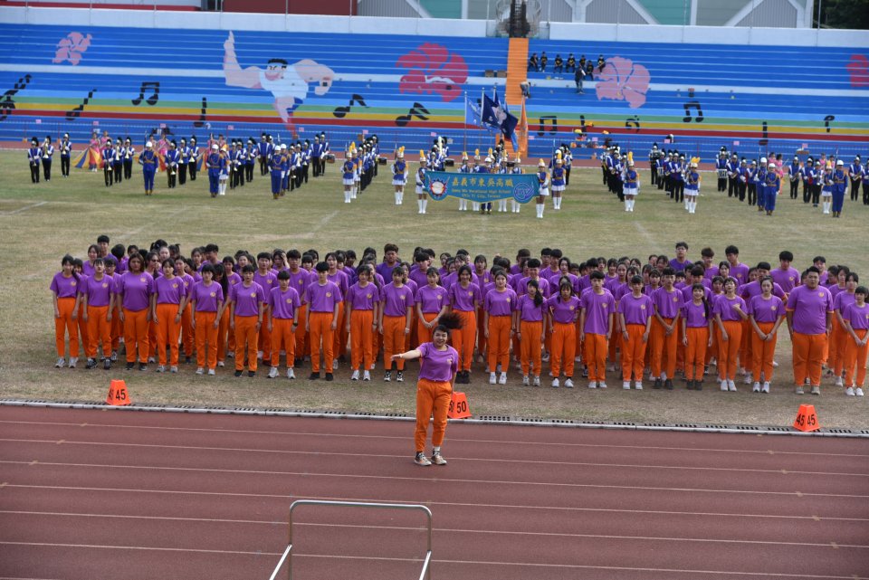DW20201203_1546