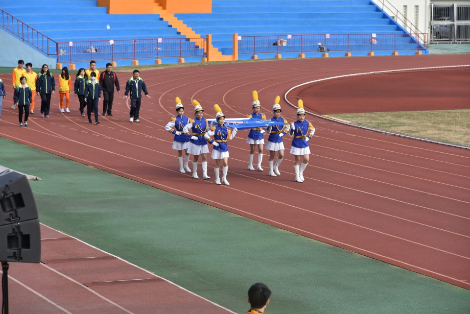 DW20201203_1557