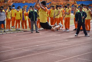 DW20201203_1600