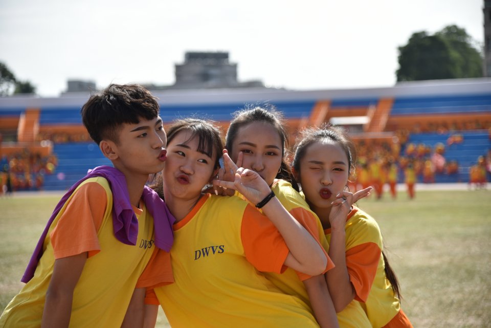 DW20201203_1635