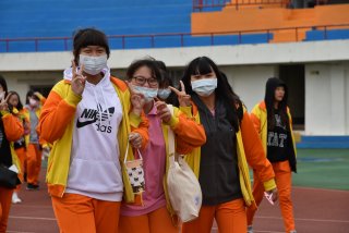 DW20201203_1700