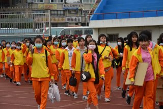 DW20201203_1704