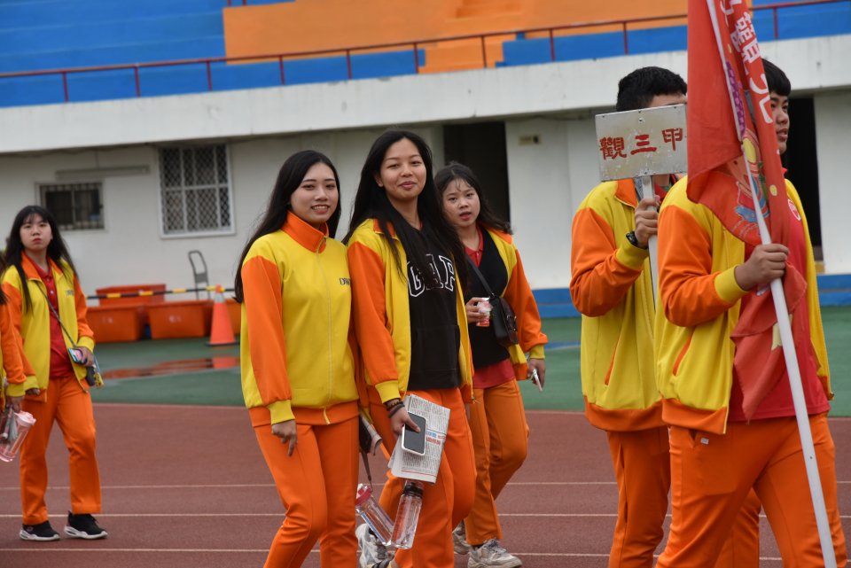 DW20201203_1706