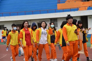 DW20201203_1707