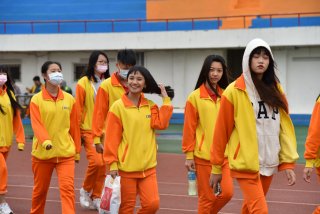 DW20201203_1710
