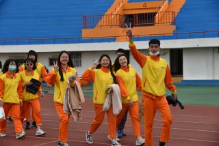 DW20201203_1713