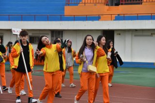 DW20201203_1720