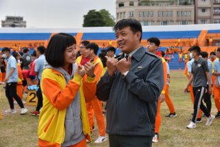 DW20201203_1731