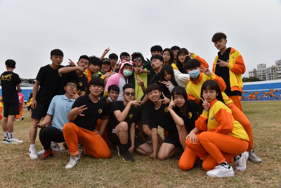 DW20201203_1737