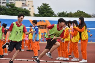 DW20201203_1739