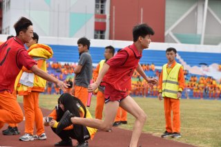 DW20201203_1747