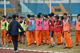 DW20201203_1786