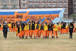 DW20201203_1806