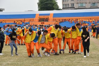 DW20201203_1808