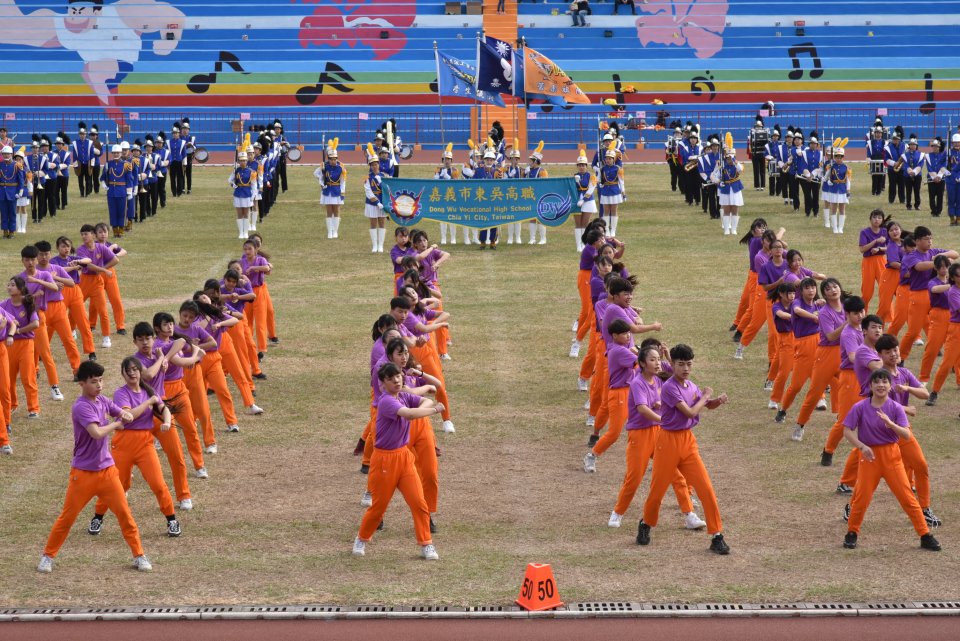 DW20201203_1859