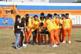 DW20201203_1956
