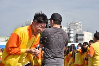 DW20201203_1957